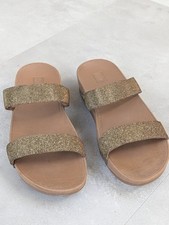 Womens Gold Fitflop Lottie