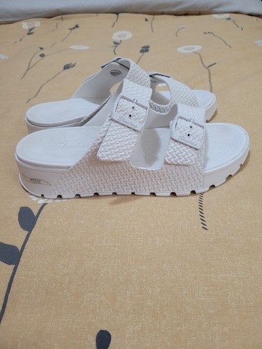 White skechers foamies arch - skechers,
